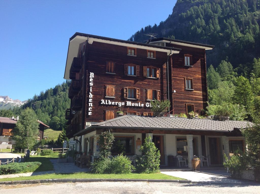 B&B Monte Giove Formazza Εξωτερικό φωτογραφία